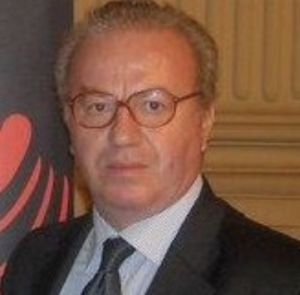 Dr Giovanni Firera